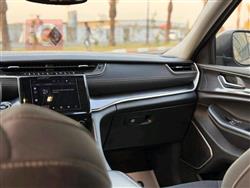 جیپ L گراند شیرۆکی